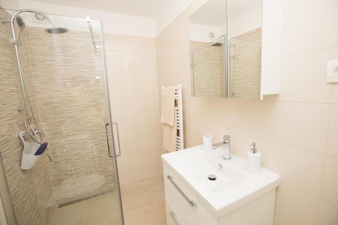 Apartman Roza Podstrana Exterior foto